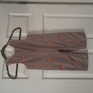 🎃 Look what a cute pumpkin outfit!!